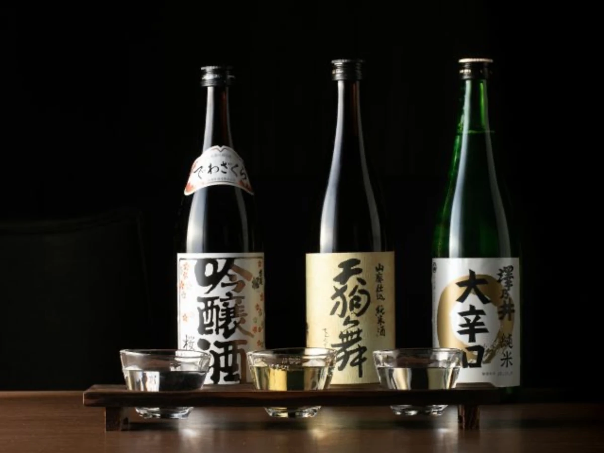 祝宴に欠かせない上質なお酒★和やかな乾杯のひとときを〜とっておきの演出が叶うオプション有 | 【個室も選べる / 6〜14名様★ご長寿祝い・お食い初めにもおすすめ♪大人数のお祝いプラン】心華やぐ食体験★選べる3種のお祝い会席〜お洒落な和モダン空間で祝う至福のひととき★池袋 / サンシャインシティプリンスホテル