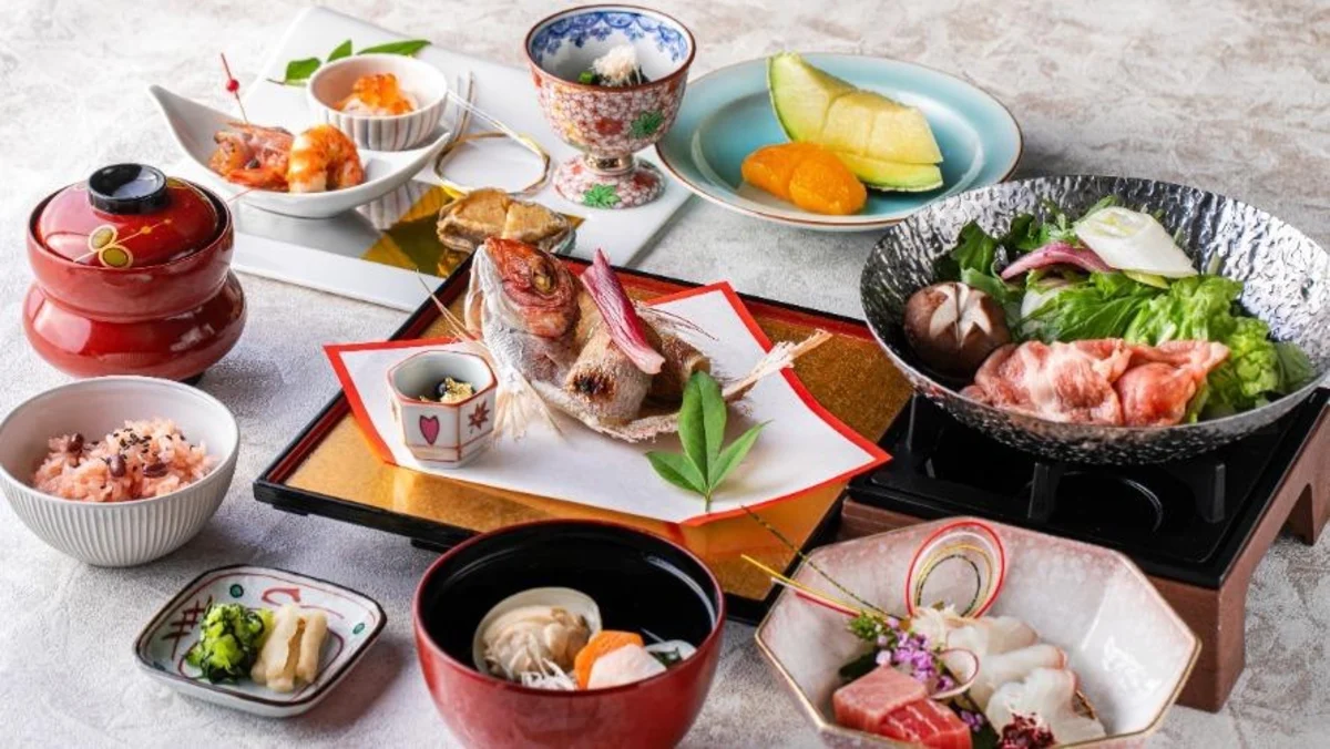 【個室も選べる / 6〜14名様★ご長寿祝い・お食い初めにもおすすめ♪大人数のお祝いプラン】心華やぐ食体験★選べる3種のお祝い会席〜お洒落な和モダン空間で祝う至福のひととき★池袋 / サンシャインシティプリンスホテルの写真 3