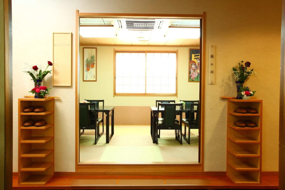 【個室確約 / お宮参りプラン】老舗日本料理店で楽しむお祝い会席全12品 ~松コース~の写真 3