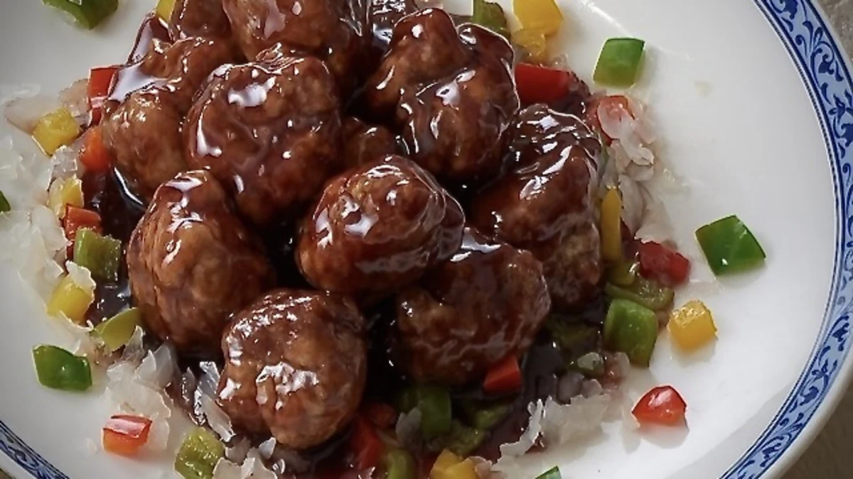 Anny限定【地上210mの個室確約★天空の特等席で叶えるサプライズプロポーズ】感動の食体験★本格中国料理コース＋乾杯ドリンク＋桃饅頭付きお祝いプレート★ホテルオークラの伝統を継承する名店・新宿西口徒歩5分 料理
