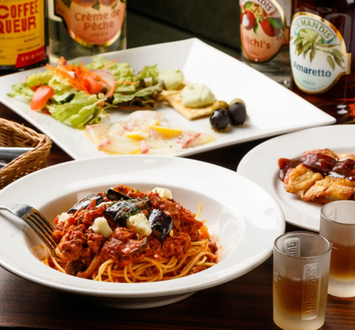 お料理7品＋2時間飲み放題＋メッセージ付きプレート 1