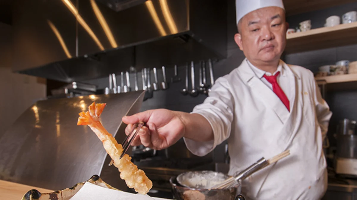 お客様との距離を縮めるカウンタ―席のみ | 【大将おまかせ 夜のコース】四季折々の厳選食材を使用した上品な天ぷらを当店のカウンターで+乾杯ドリンク付き★名古屋の極上天ぷら専門店