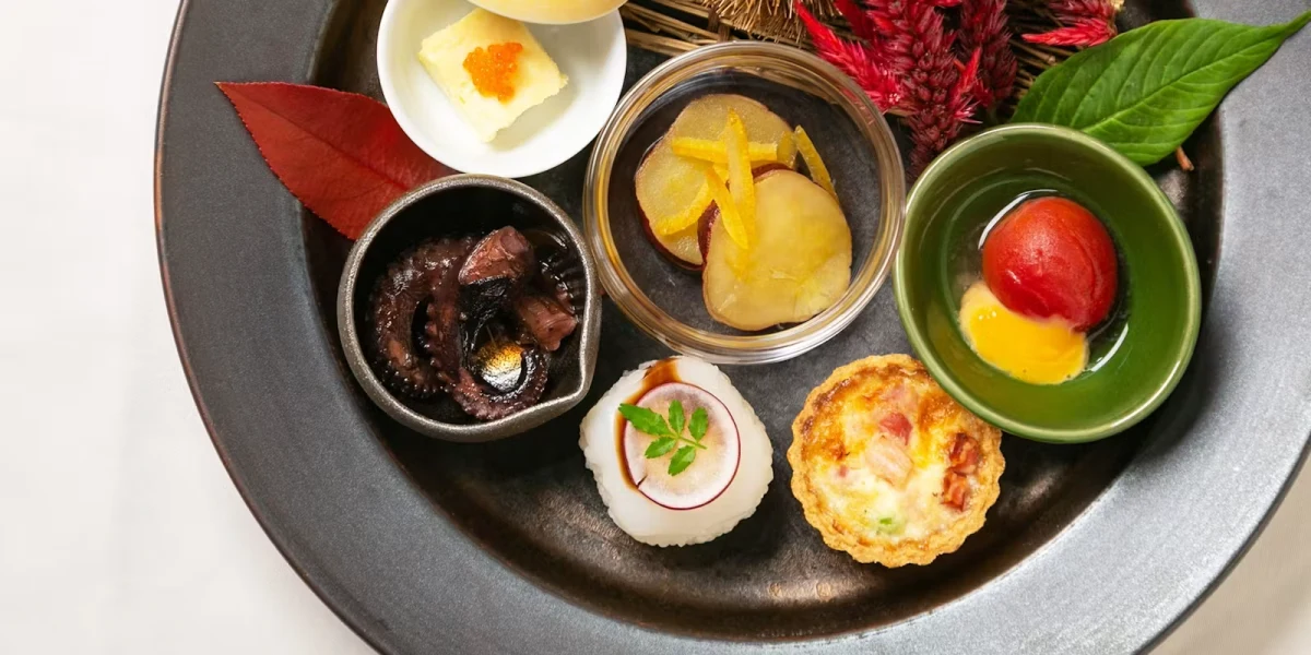 地産地消にこだわった和洋折衷コース全11品＋乾杯スパークリングワイン＋ホールケーキ 4