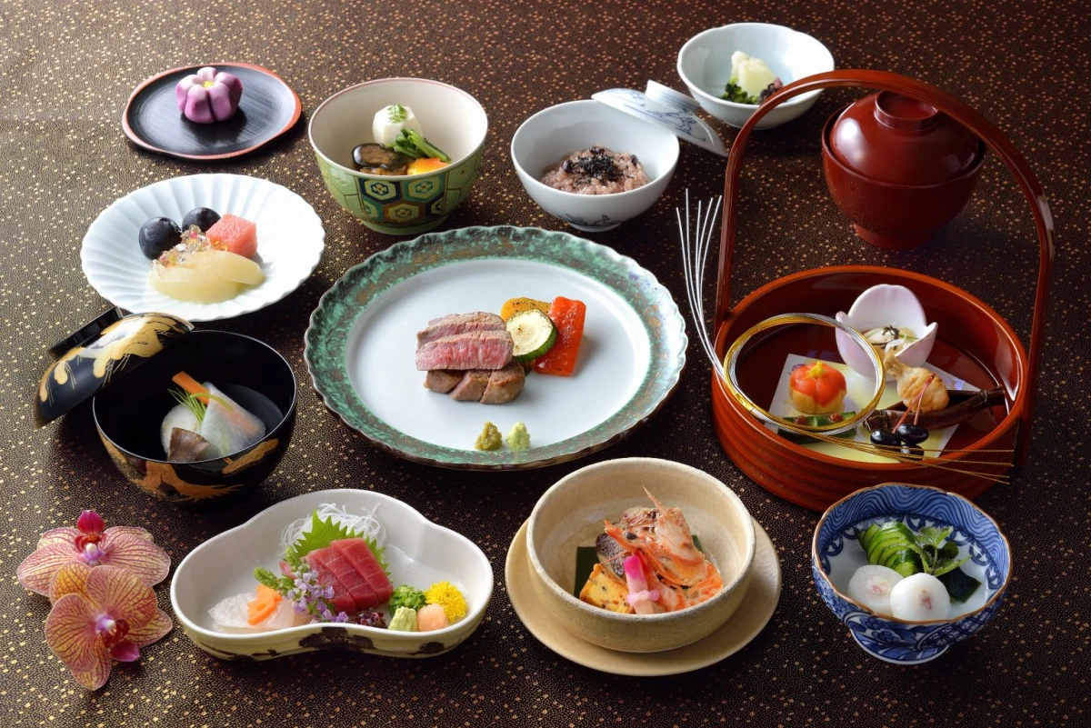 【個室確約】高級ホテルで祝う七五三プラン★彩り鮮やかな季節の会席コース全12品★お子様御膳全11品★千歳飴★乾杯ドリンク(平日限定)付き★大人4名様+お子様1名様～予約可 料理