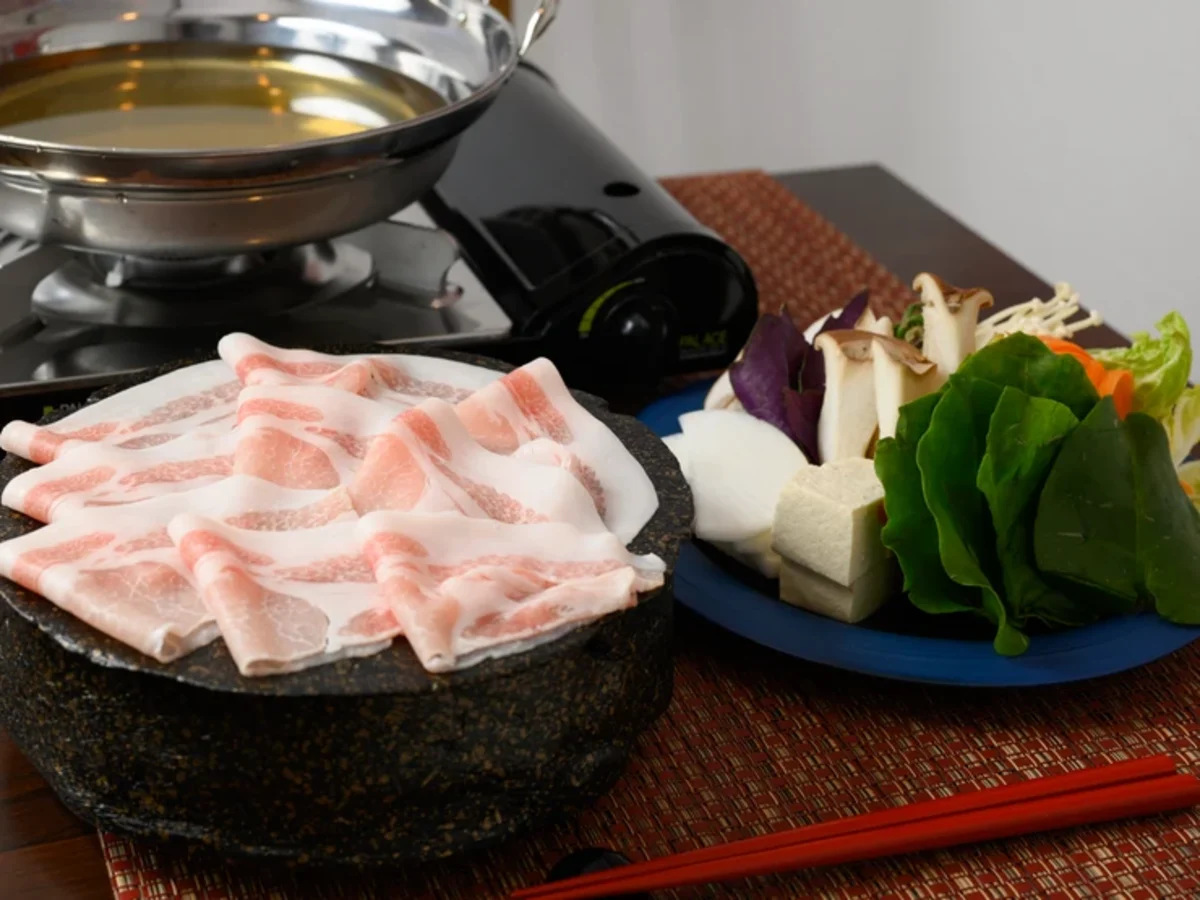 ［Annyオリジナルプラン］乾杯ドリンク、メッセージ入りデザートプレート付★沖縄の味を楽しむ特別ディナーコース★ 料理