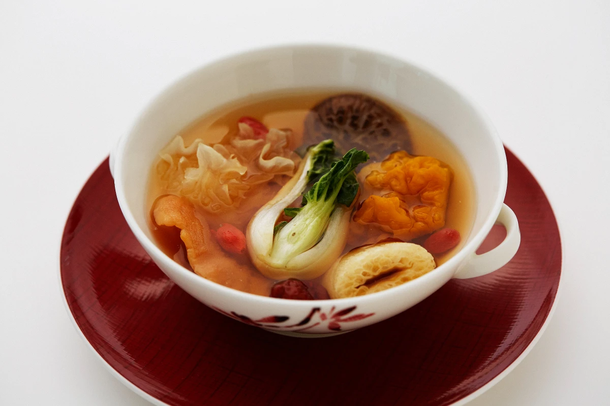 Anny限定【5~8名様◆絶景を望む個室確約 大人数のお祝いランチプラン】本場の味を超える極上広東料理全8品+乾杯シャンパーニュ+メッセージ付きプレート★選べるデザート★マンダリン オリエンタル 東京37階の絶景に囲まれて過ごす特別な昼下がりの写真 5