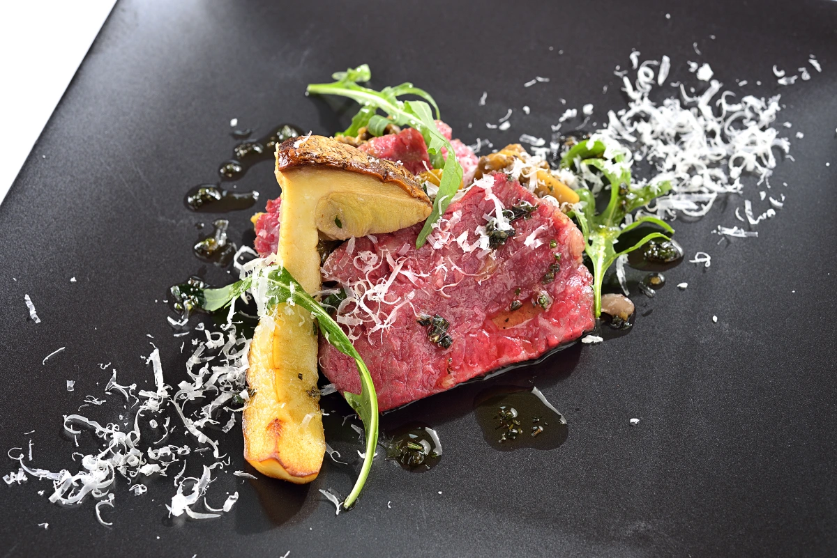 【個室確約・プロポーズプラン】夜景×本格イタリアン全8品＋最高級シャンパン＆メッセージケーキ付き｜東京駅直結◆星付きの本場イタリアンで叶える特別な夜 料理