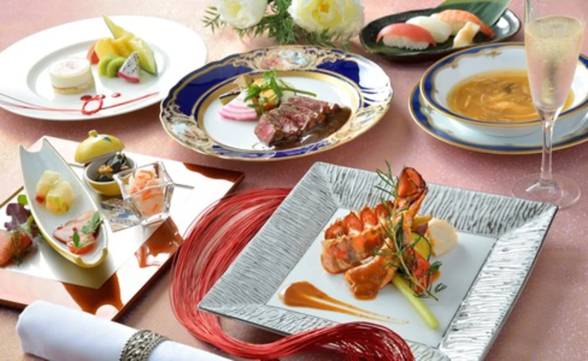 贅沢な和洋折衷コースで彩る特別ひととき | 6～12名様【離乳食持ち込み可◆海側個室確約 ファーストバースデーランチプラン】Wメイン含む全6品コース料理＋乾杯スパークリング★横浜桜木町ワシントンホテルの上質空間で彩るはじめての誕生日