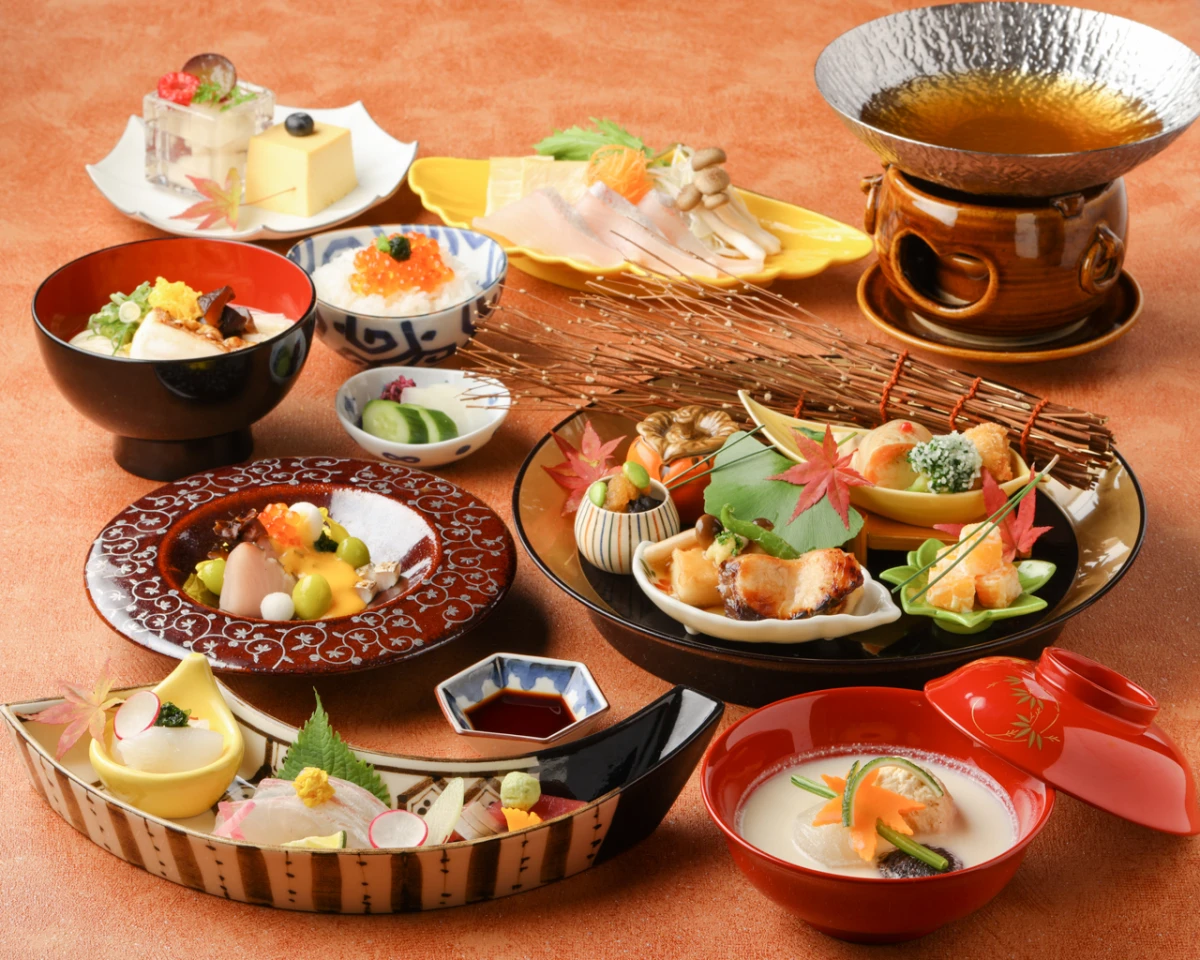 〜寛楽コース〜季節感あふれる懐石ランチ全6品 1