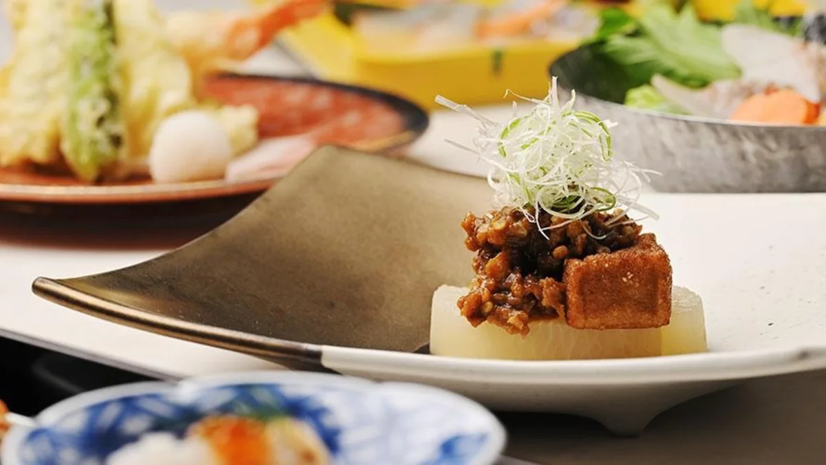 【4〜6名様 / レイクビューの個室確約★ご結納・ご両家お顔合わせランチプラン】美食の饗宴〜ハレの日を彩るお祝い会席＋乾杯ドリンク★びわ湖大津プリンスホテル36階 料理