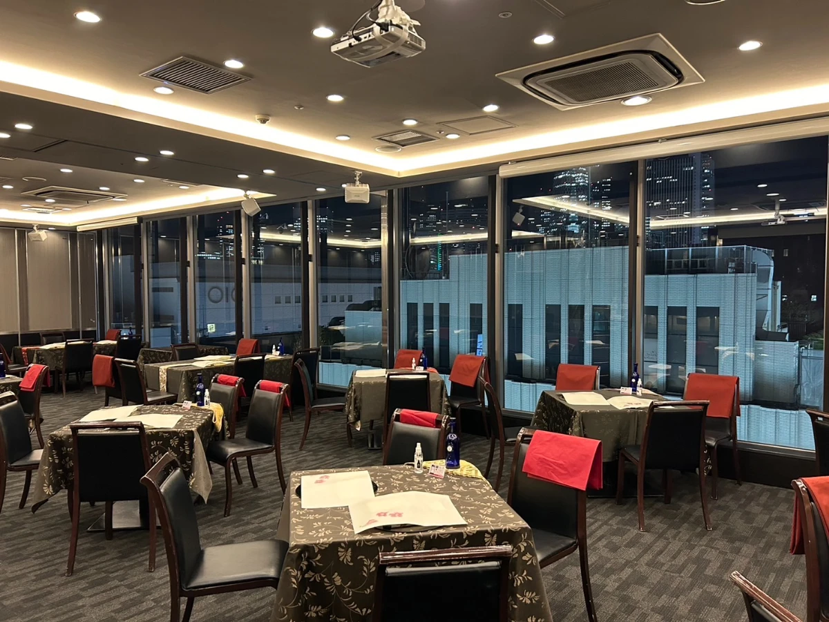【Anny限定 /2名～12名★アニバーサリープラン】個室 or 窓側席確約！懐石コース全9品＋乾杯スパークリング＋花束＋メッセージ付きケーキ＋ボトルワインのお土産付き★新宿三丁目駅直結！アクセス抜群の好立地でアニバーサリーをお祝い★の写真 4