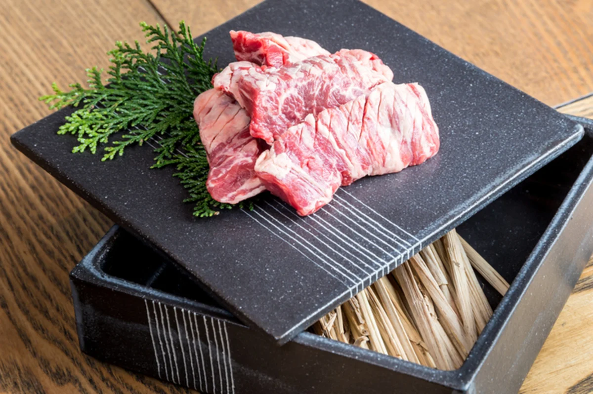 牧草牛と旬食材のレディ・マドンナコース　￥6,500/名 3
