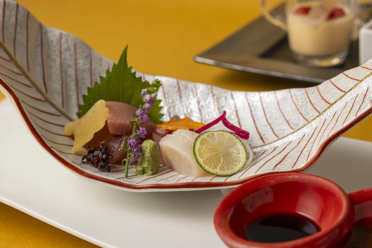 【高層階窓側席確約 アニバーサリーランチ】蒼天が贈るAnniversaryPlan―FUKU Style―+乾杯シャンパン+記念日プレート付きスペシャルケーキの写真 5