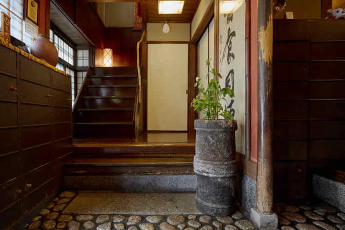 【京都駅近/10名様まで対応】完全個室で還暦お祝いを楽しむ！華やかなフカヒレ姿煮メインの京風創作中華コース★乾杯ドリンク＆メッセージ付きデザートプレートで特別なひとときをの写真 2
