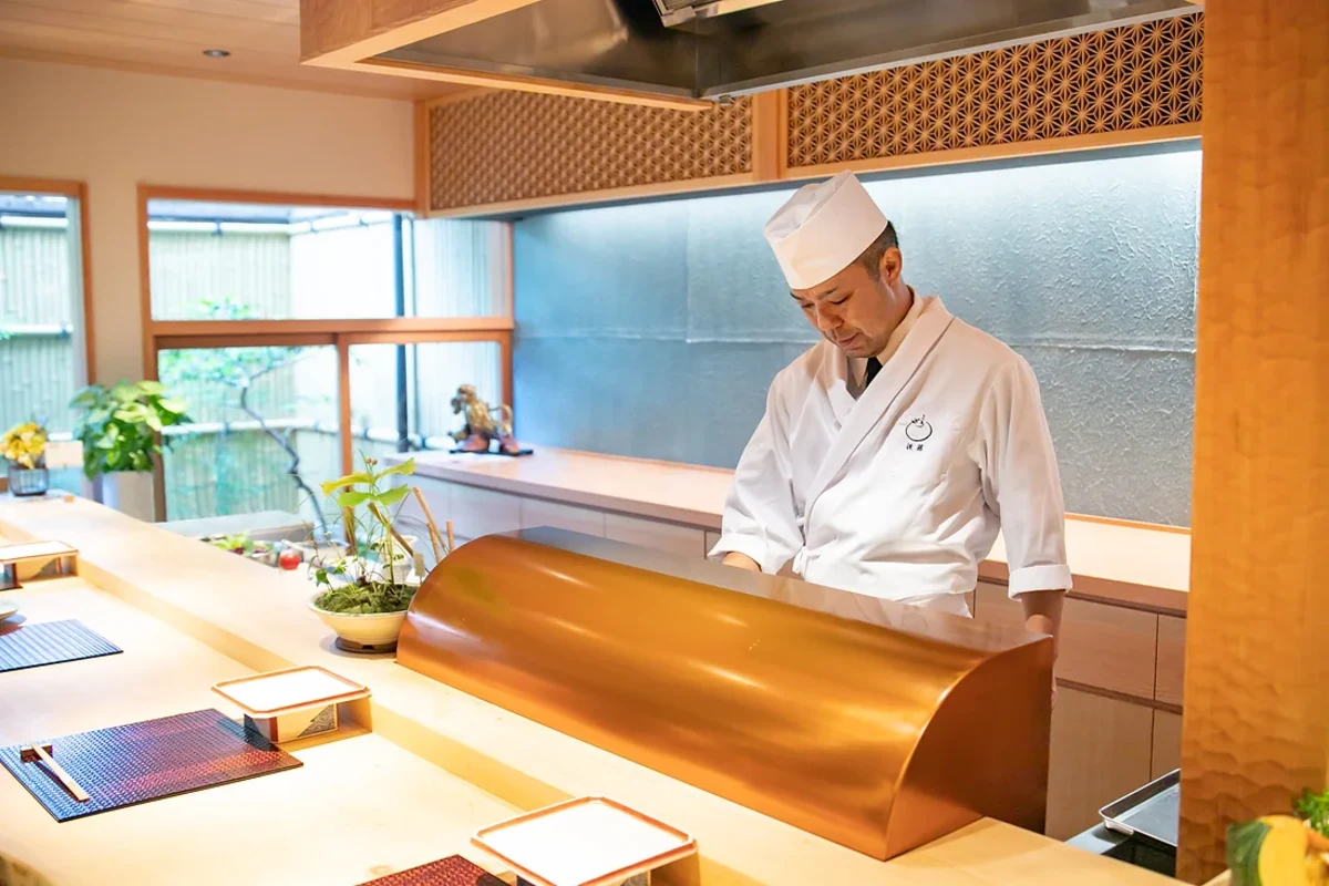 【アニバーサリープラン】八寸・造里・天ぷら・丼など全5品の天ぷらランチ「八坂コース」+選べるワンドリンク+メッセージプレート★祇園の完全予約制天ぷら店★の写真 5