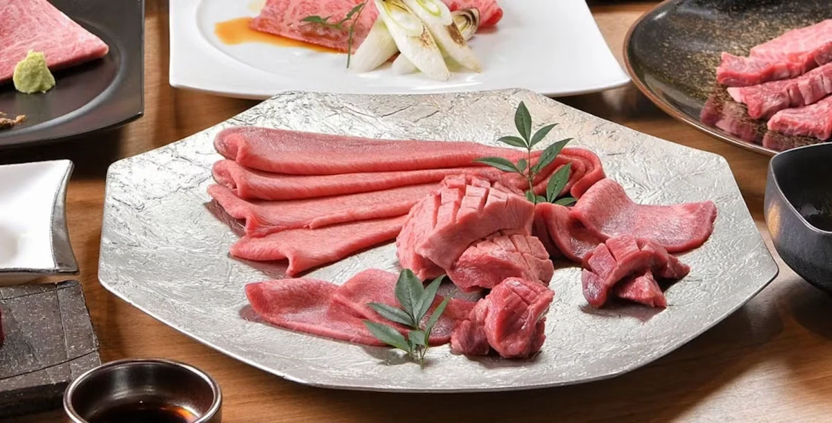 【個室確約 接待・会食/顔合わせ向けプラン】極上焼肉コース全10品★メッセージプレート＋2時間飲み放題付き★北新地駅すぐの上質空間で大切なひとときを★ 料理