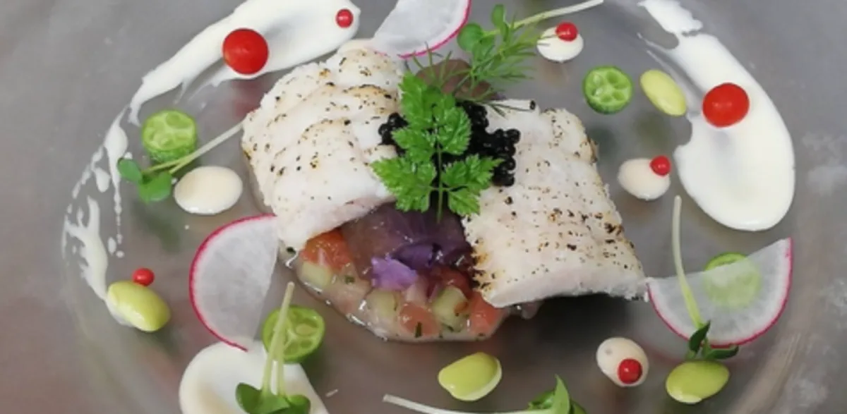 【最大10名様×個室確約×顔合わせ・結納プラン】季節の茨城食材が織りなすシェフ渾身のフレンチフルコース★ウェルカムドリンク×メッセージ付きプレート&写真撮影つき+ケーキ追加可★洋館レストランでご両家に笑顔咲くひとときをの写真 5