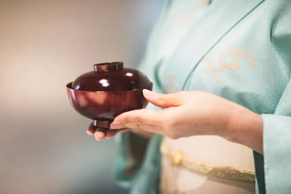 【お食い初めプラン】名物「出汁しゃぶ」を個別鍋で味わうお祝い会席「百福」★梅田駅すぐの和空間でお子様の生後100日を祝いの写真 5