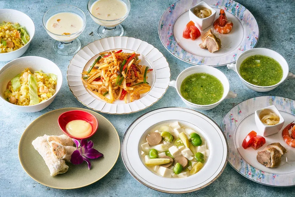 【最大8名様★土日祝限定★大人数のお祝いランチ】桃花林伝統の広東料理を味わう【ランチコース～紅玉～】＋メッセージ入りチョコプレート＋記念撮影★ホテルオークラ東京ベイでハレの日を祝うの写真 3