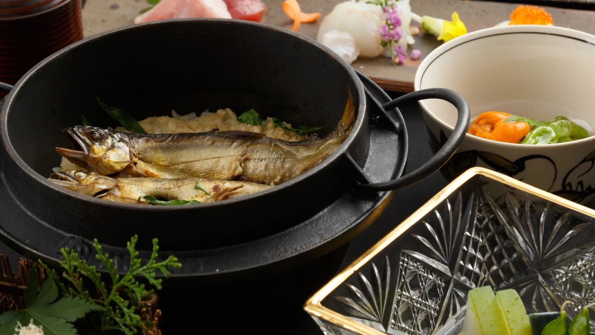 黒毛和牛サーロイン含む豪華懐石料理 全9品＋乾杯スパークリング＆メッセージ付きケーキ＆記念写真付きお土産用ワイン 5