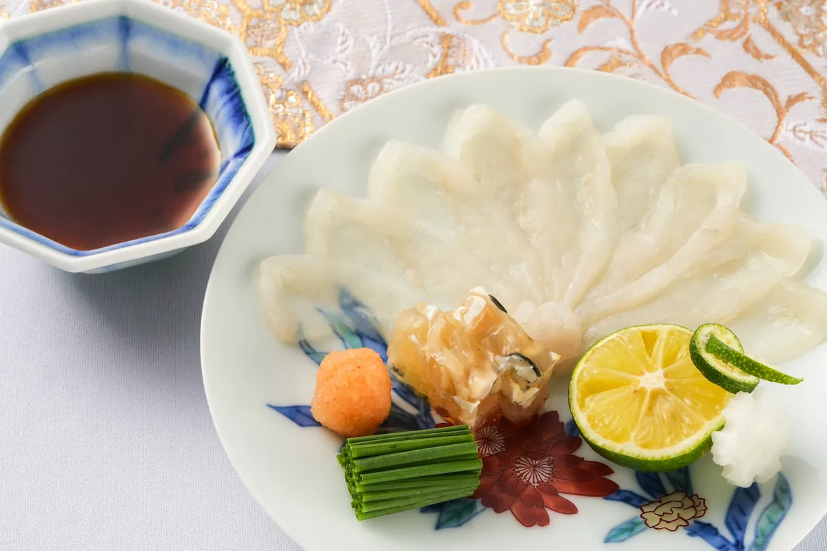 黒毛和牛サーロイン含む豪華懐石料理 全9品＋乾杯スパークリング＆メッセージ付きケーキ＆記念写真付きお土産用ワイン 15
