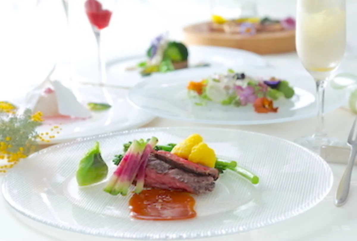 ７・８月限定　２０周年感謝セゾンLunch