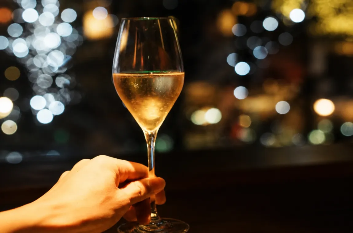 プロポーズ前に乾杯したいのですが、ドリンクは用意できますか?