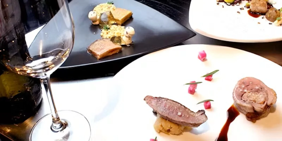 【アニバーサリーランチ】古民家で味わう逸品フレンチ「～Menu Degustation～」全7品＋メッセージ付きケーキ＋乾杯ドリンク付き★四季の美しい庭園を一望 7