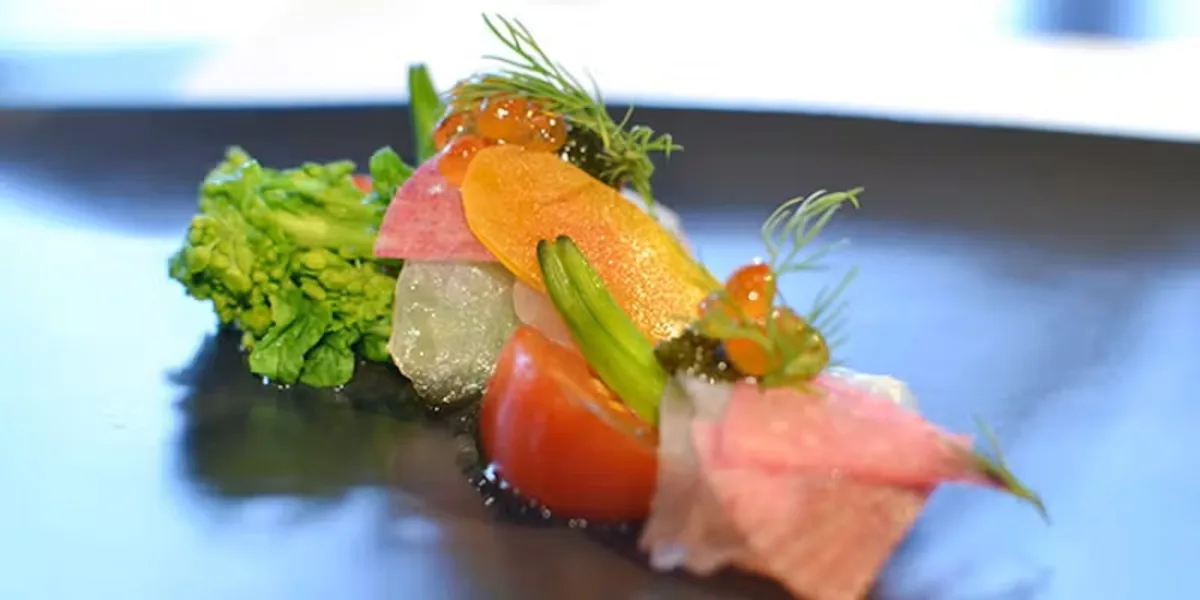 【アニバーサリーランチ】古民家で味わう逸品フレンチ「～Menu Degustation～」全7品＋メッセージ付きケーキ＋乾杯ドリンク付き★四季の美しい庭園を一望 2