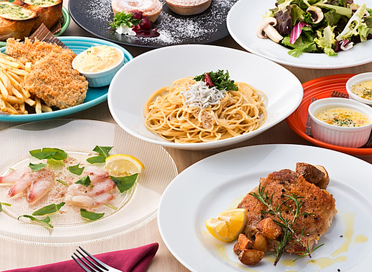 旬の恵みを活かしたイタリアン料理で心も体も満たされる | 【メッセージ付きロールケーキタワー×アニバーサリープラン】ワインビュッフェ&豪華イタリアンディナー全8品★乾杯スパークリングつき★新宿で心温まるひとときを