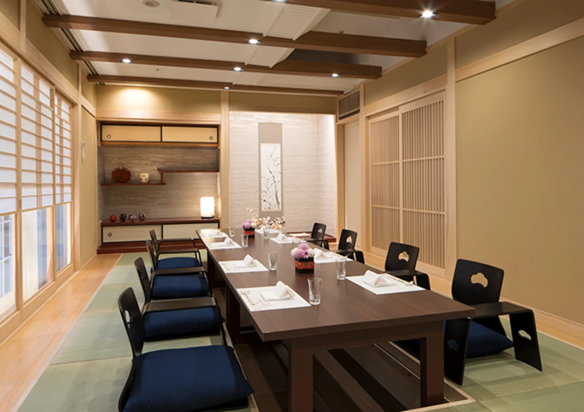 【個室確約＊特別記念日プラン】料理長厳選★季節の恵みを堪能〜会席コース＋アニバーサリープレート＋記念写真〜和の真髄が息づく柏の名店★ロイヤルガーデンパレス柏日本閣 内観/外観