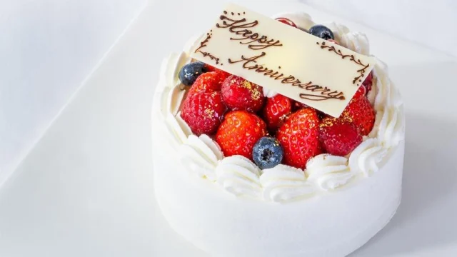 ホールケーキ6号（18cm）