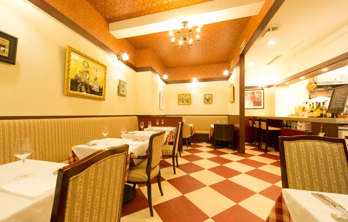 Salle a manger de Hisashi WAKISAKA
