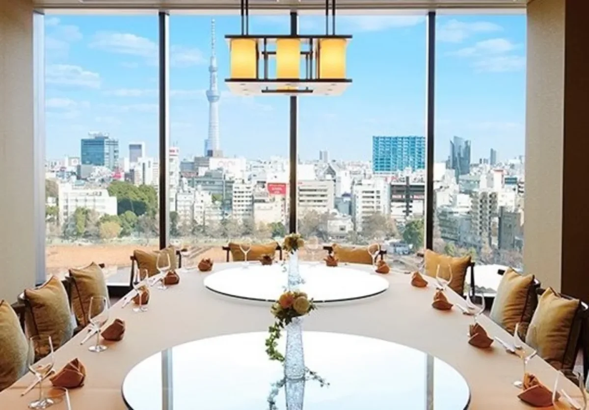 LUCIS GARDEN 東天紅上野店